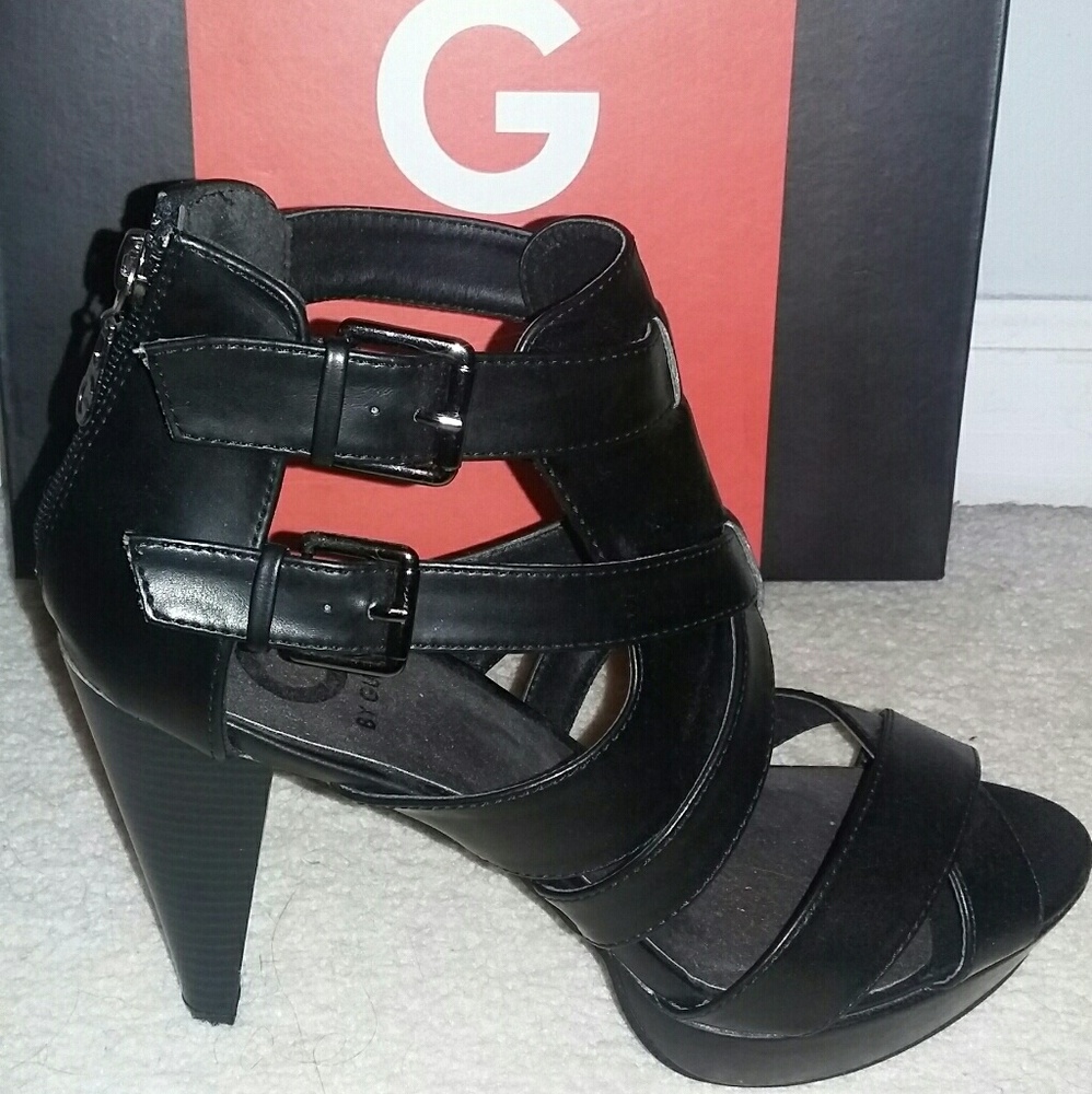 Like New Guess Dixie Black Stacked Heels Size 10